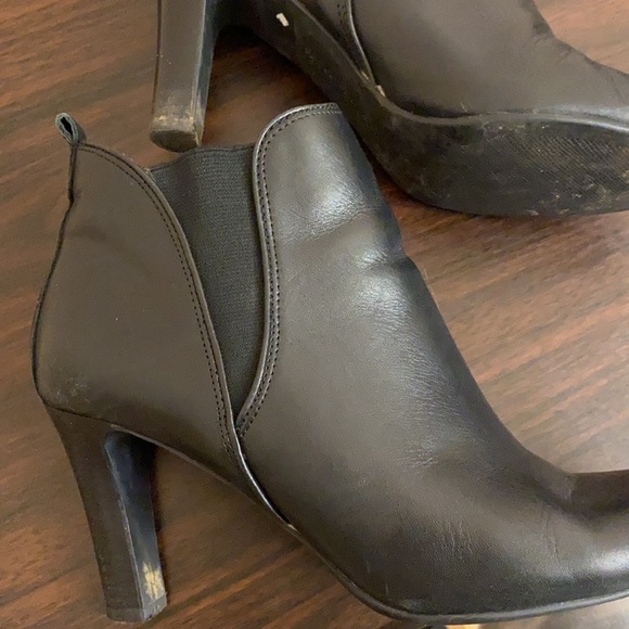 Jones New York Leather Booties Size 8 - Picture 9 of 15